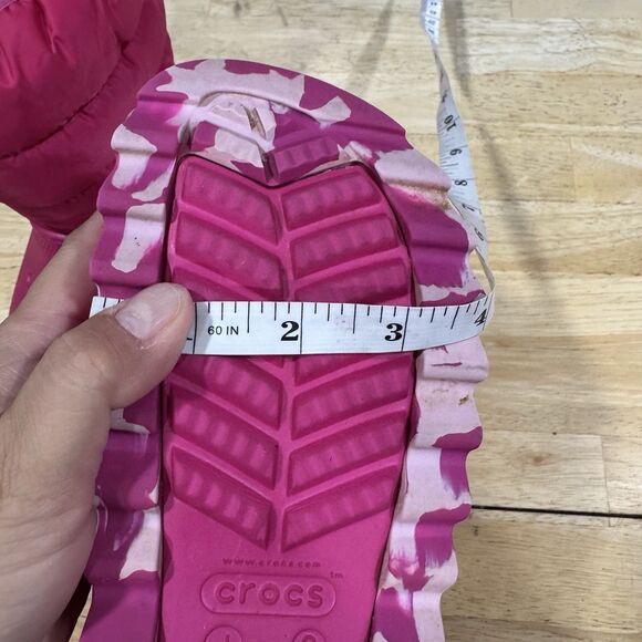 Crocs Classic Lined Neo Puff Slip On Rain Snow Boot Youth Kids J3 Fuschia Pink - Picture 14 of 14